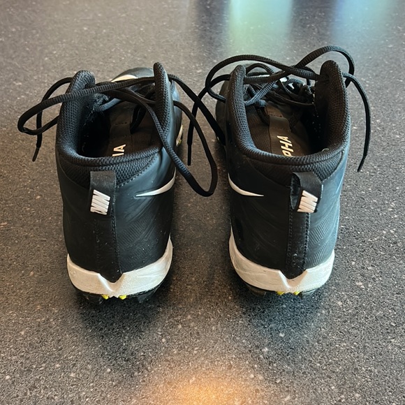 Nike Football/ Lacrosse Cleats - Picture 4 of 7